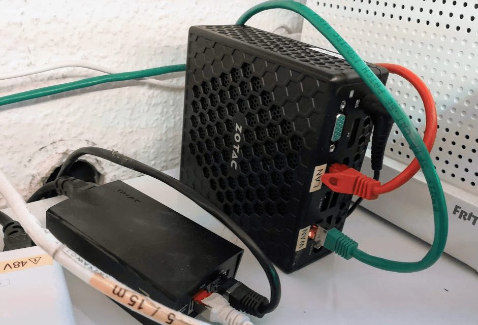 ZOTAC ZBOX CI327 nano